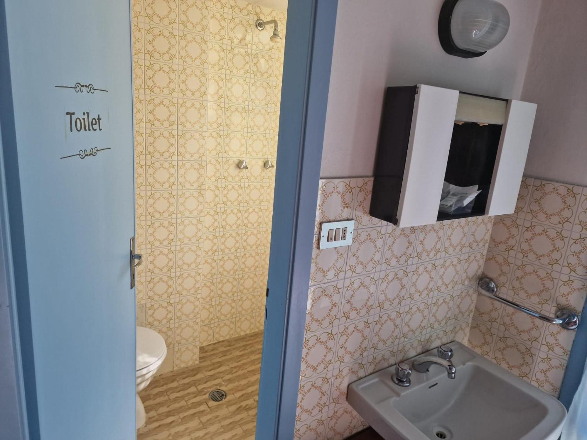 Hotel Clara Rimini Esterno foto