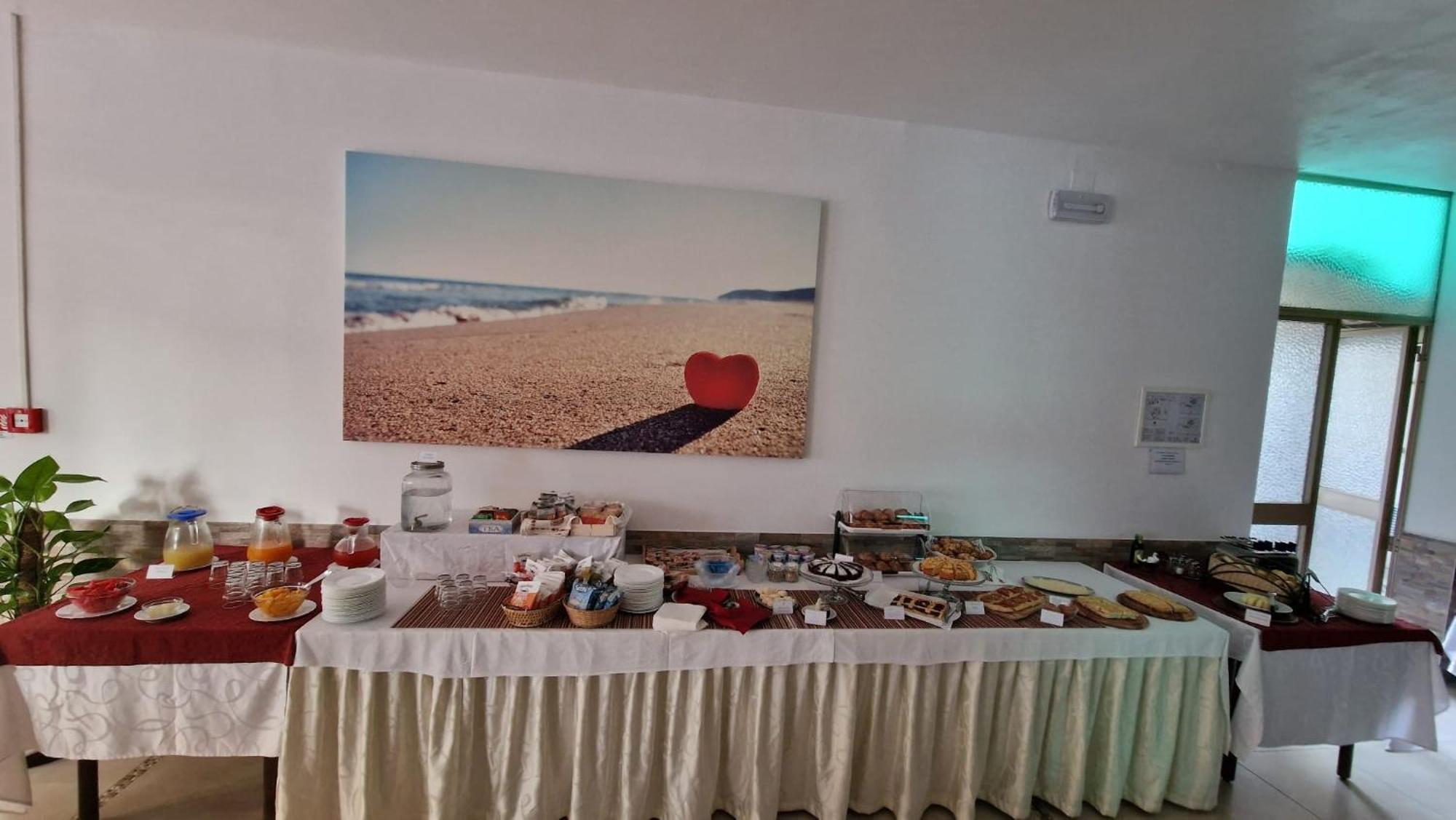 Hotel Clara Rimini Esterno foto